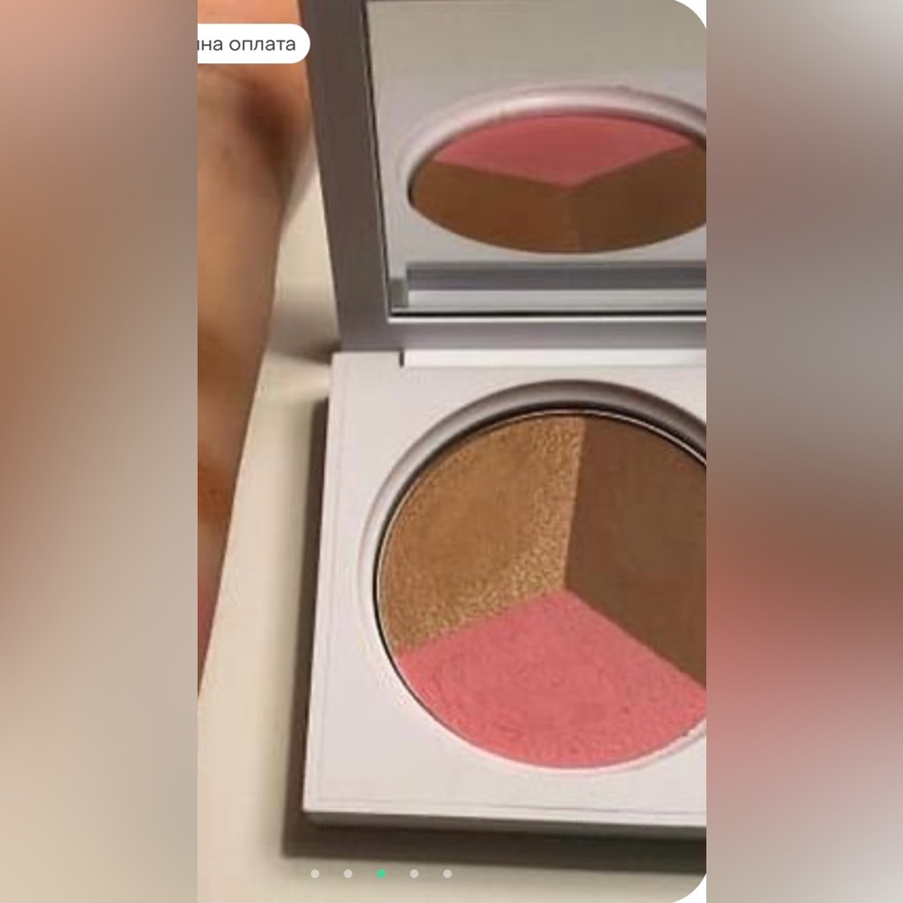 OFRA CALIFORNIA DREAM TRIANGLE - BRAND NEW!